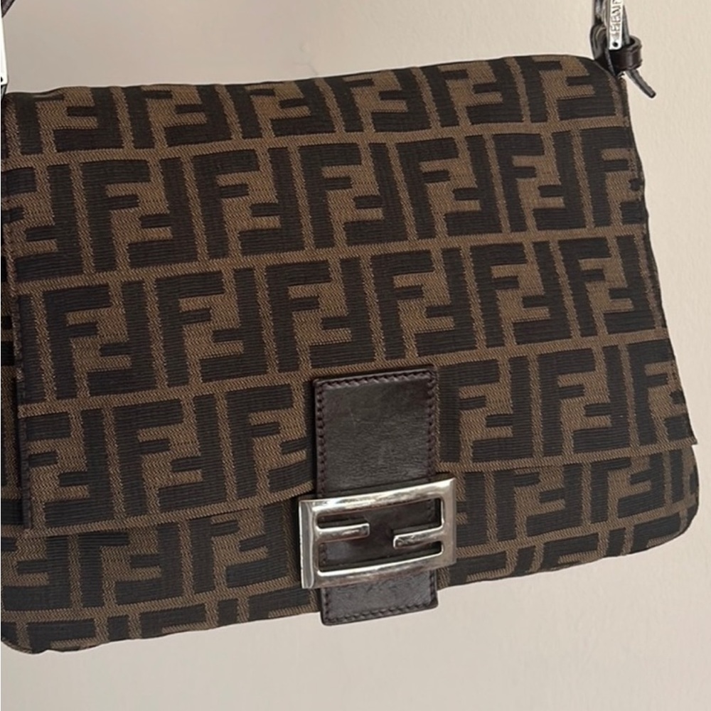 Fendi Zucca Mama Baguette Tabacco